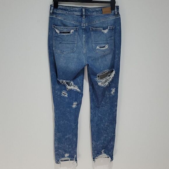 AMERICAN Eagle 31x28 high rise size 8 stretch mom jeans - Picture 4 of 8